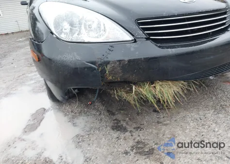 2002 Lexus Es 300 z USA, uszkodzony, nr VIN JTHBF30G725030123